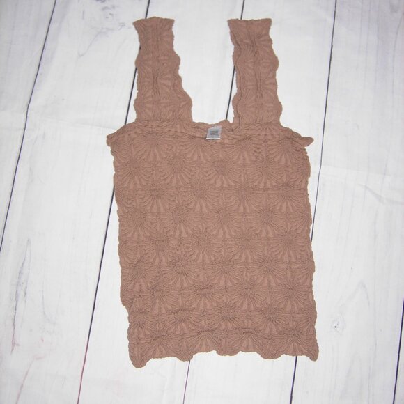 Tops - Tan Floral Texture Tank Top L